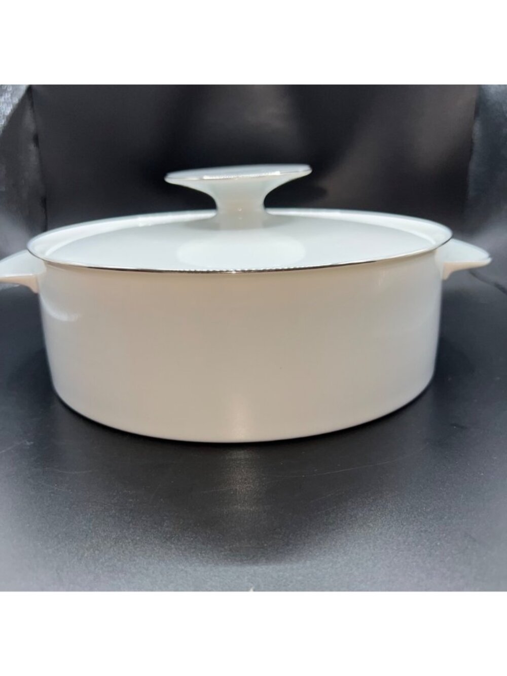 White Porcelain Round Casserole Dish With Lid Silver Trimmed Thomas Germany VTG - Picture 4 of 9